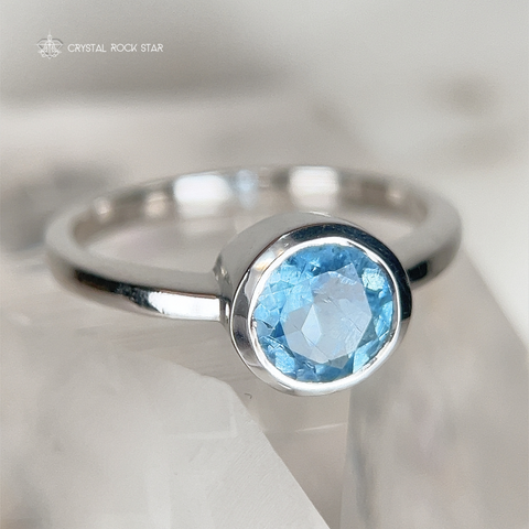 Aquamarine Solitaire Silver Ring - Size 8.5