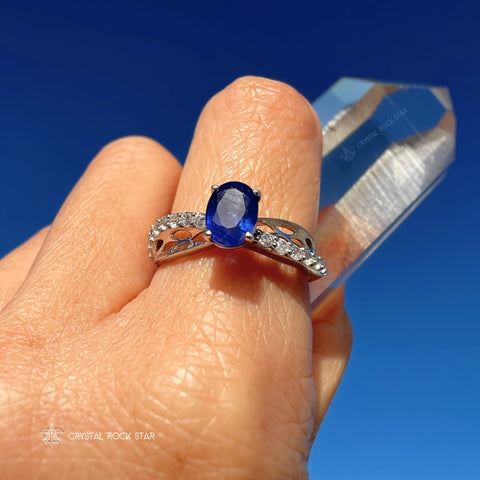 Blue Sapphire Oval Twist Sterling Silver Ring