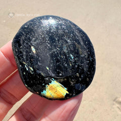 Strong Flash Greenland Nuummite Palm Stone